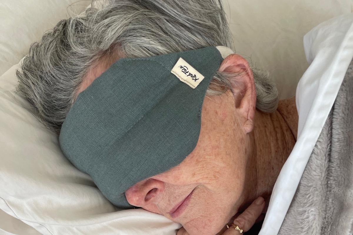 Weighted Eye Mask